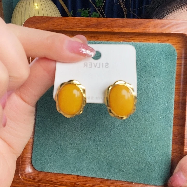 蜜蜡银S925镶嵌耳饰耳钉