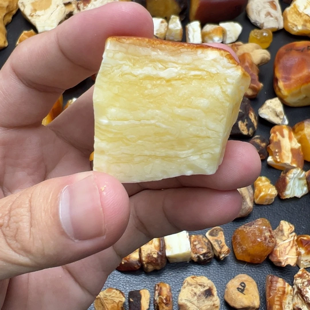 未镶嵌定制琥珀蜜蜡