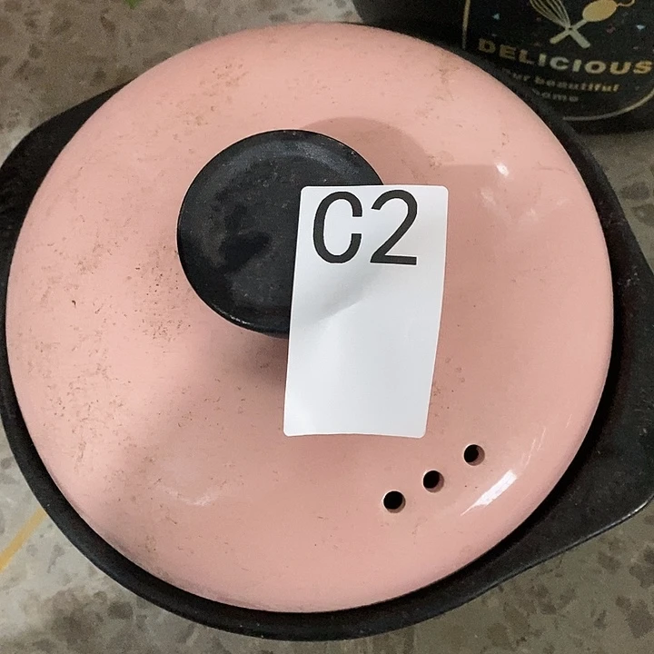 瓷砂锅一个粉色盖c2