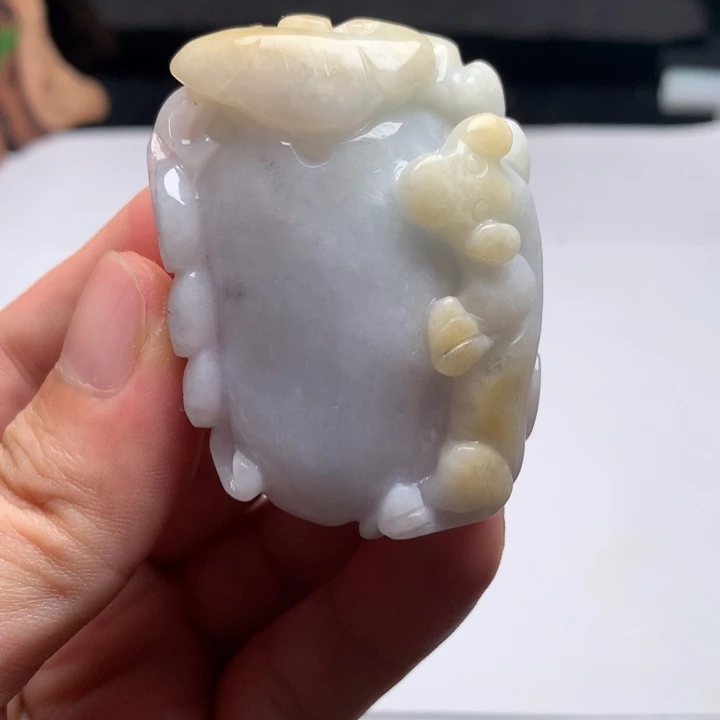 翡翠未镶嵌颈饰福瓜11