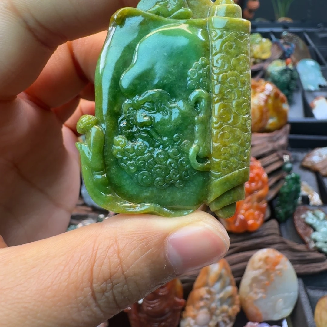 翡翠未镶嵌挂件翡翠挂件