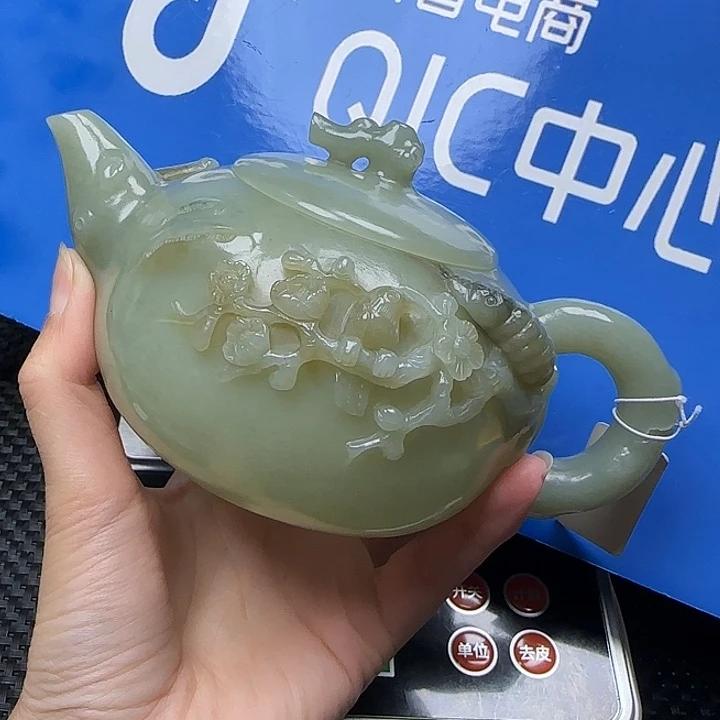 爱***玉和田玉未镶嵌挂件