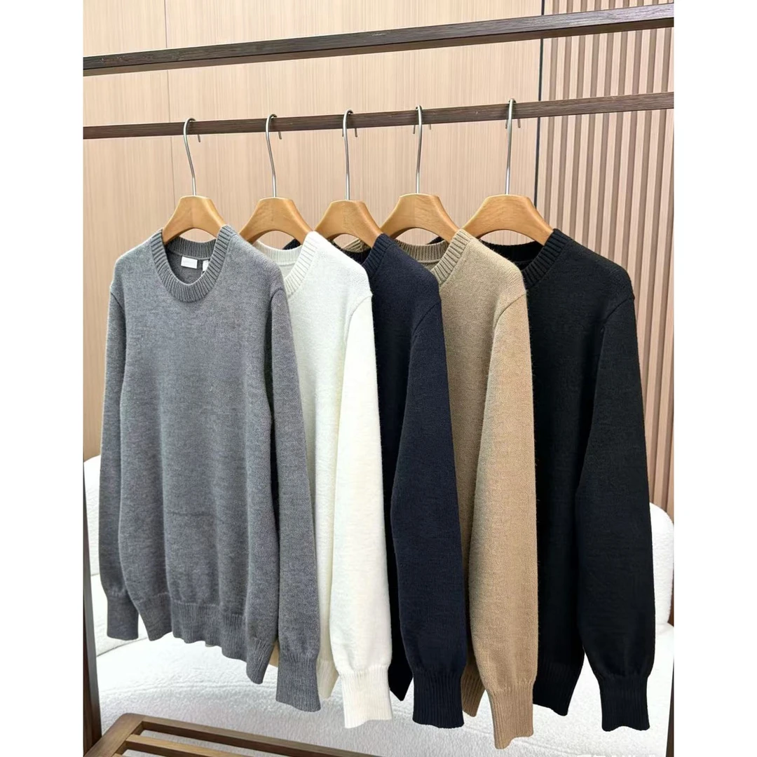 0172577 战马新款圆领毛衣