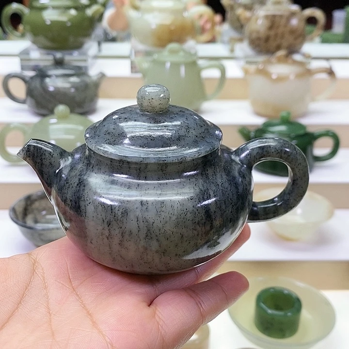 和田玉未镶嵌挂件茶壶