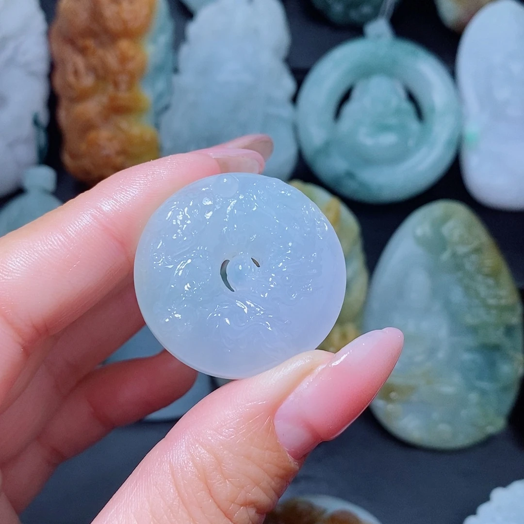 定制翡翠未镶嵌翡翠