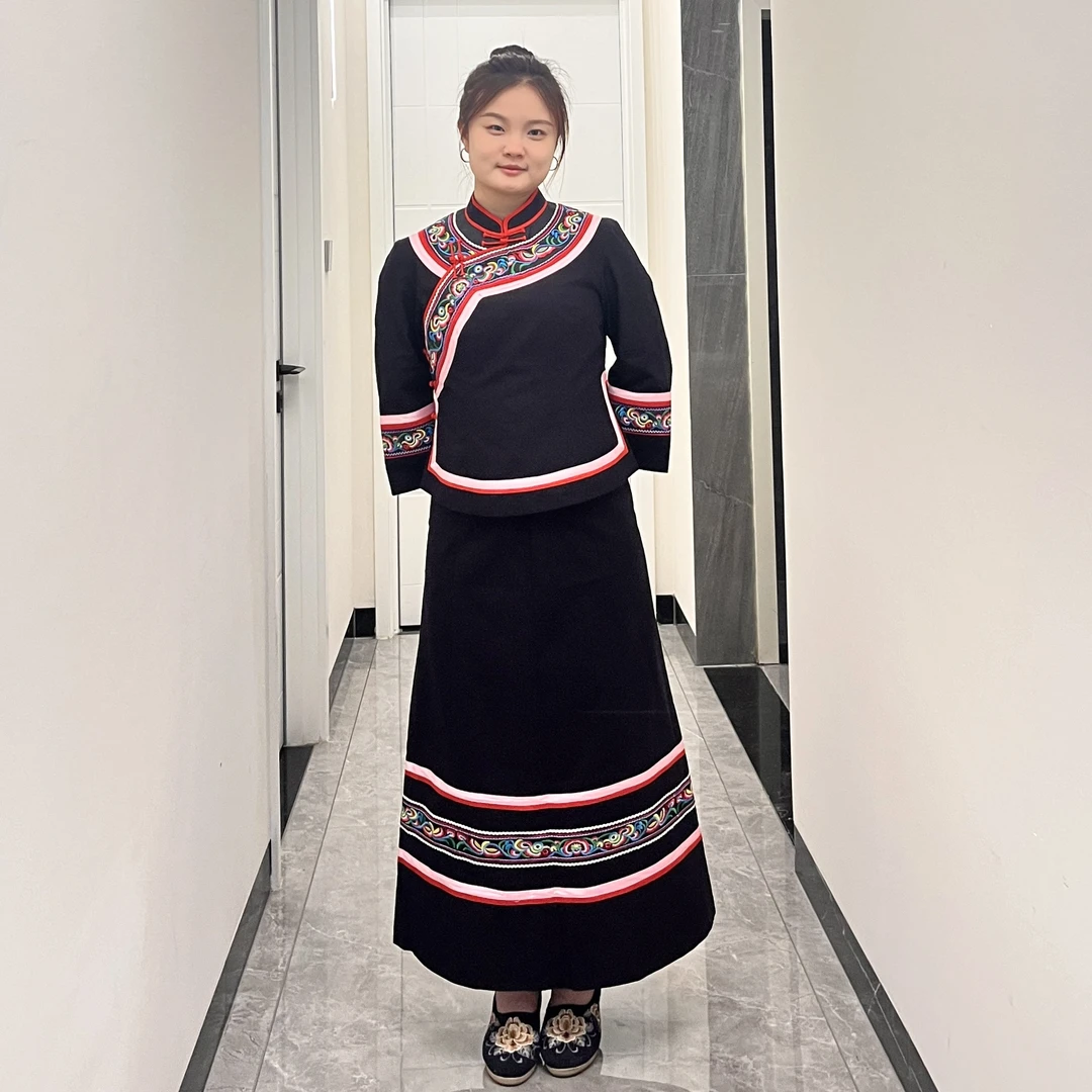 少数民族刺绣舞蹈演出服日常民族风女装上衣套装传统秋冬复古国风