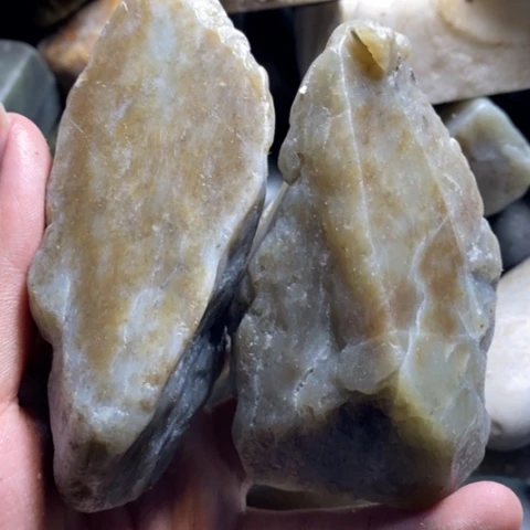 未镶嵌和田玉（糖玉）挂件