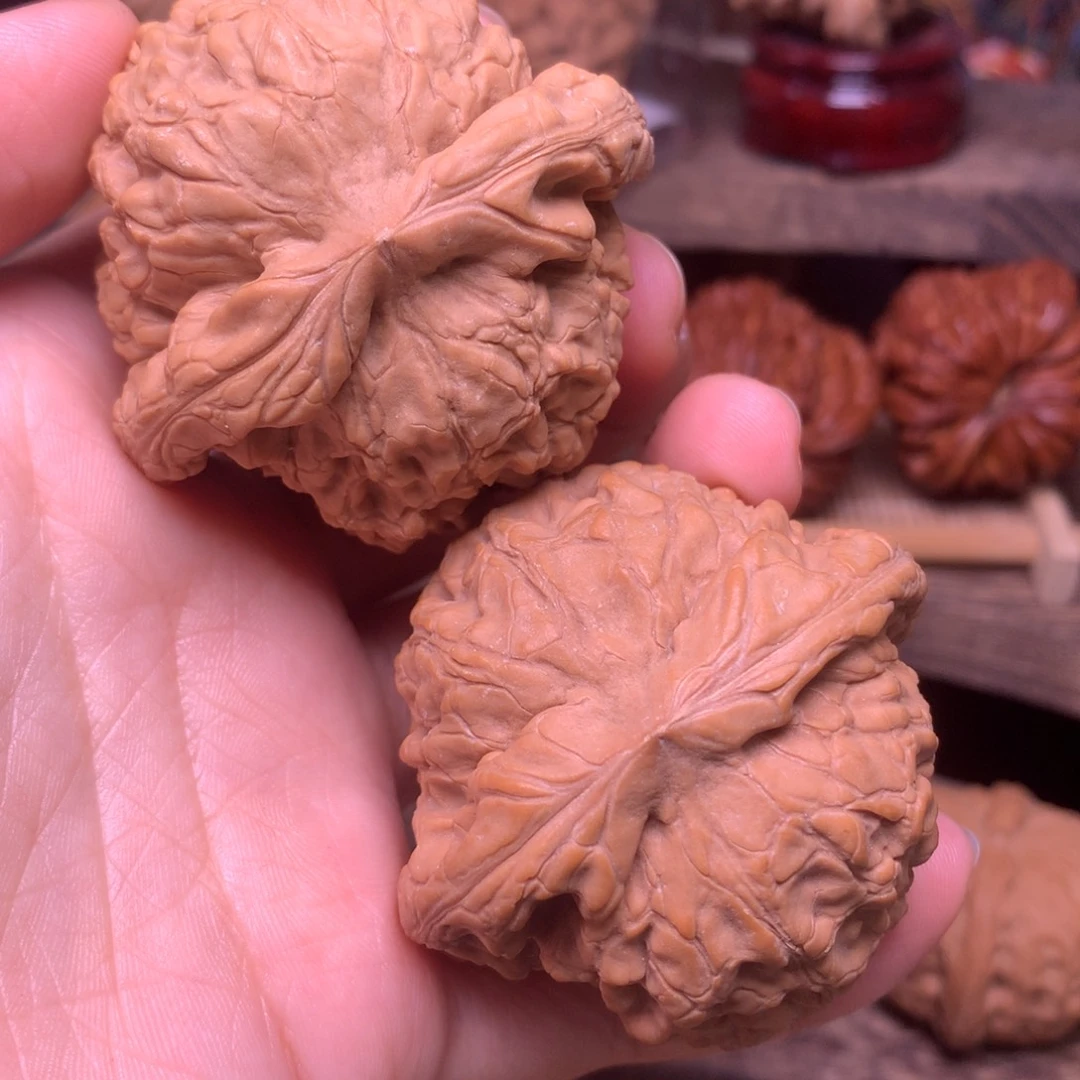 往***生文玩核桃吊坠51龙鼎全品