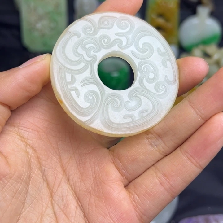 吊坠滴血莲花菩提