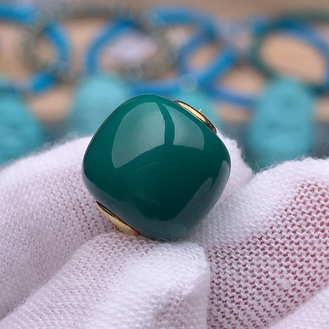 绿松石18K金镶嵌珠宝奇石13.3mm