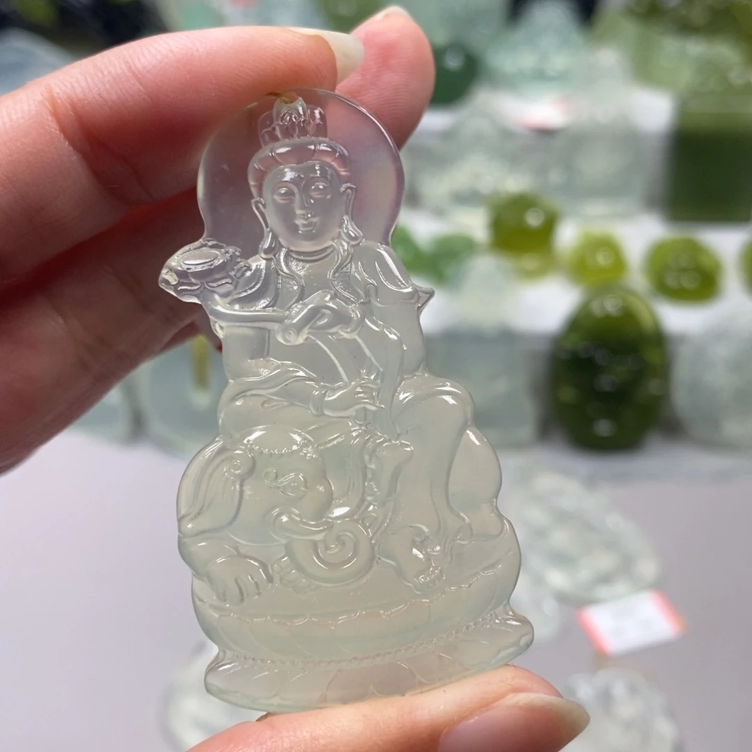 h***y蛇纹石玉未镶嵌颈饰