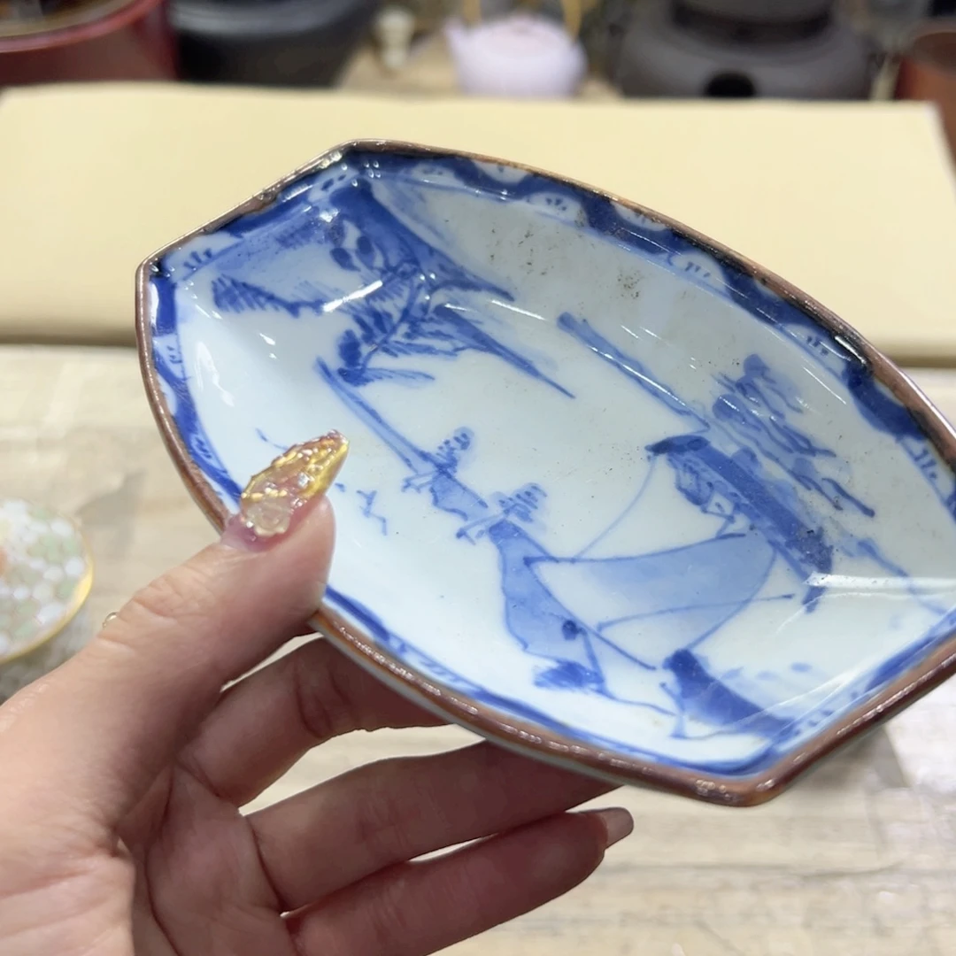 瓷片陶瓷和金属表面上