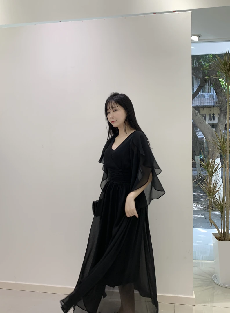 X型长裙V领连衣裙优雅小黑裙气质时尚礼服