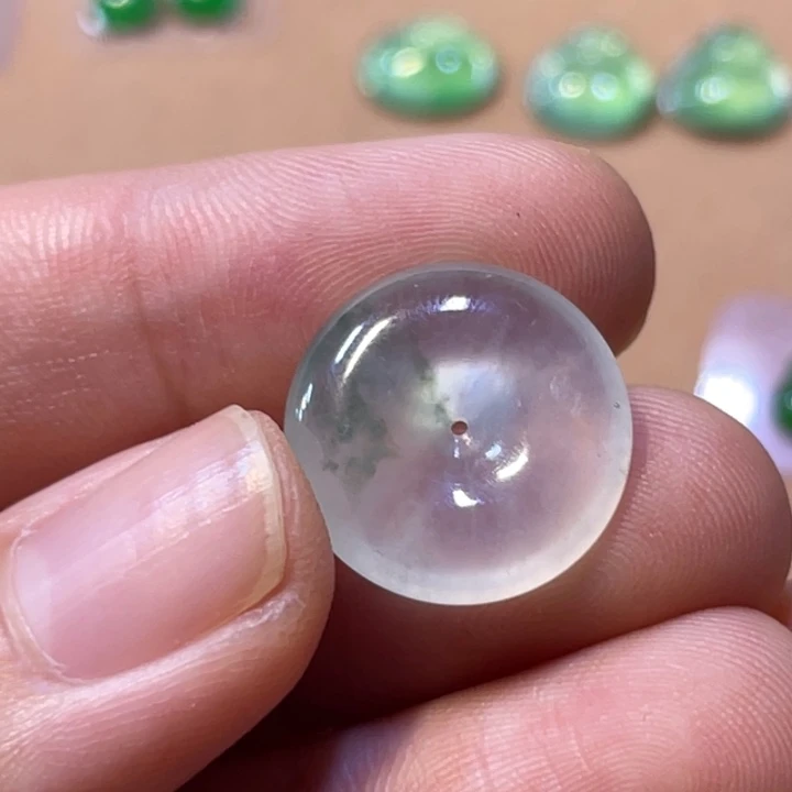 定制翡翠未镶嵌平安扣