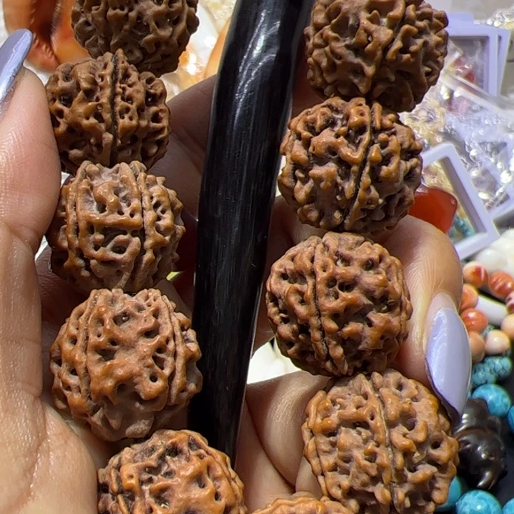 大果紫檀（缅甸花梨）黑挖王手把单个