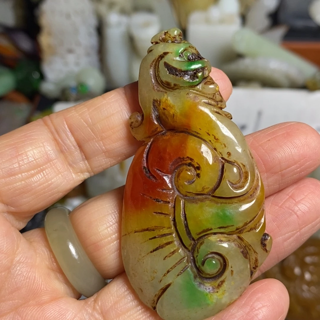 和田玉（糖玉）未镶嵌颈饰