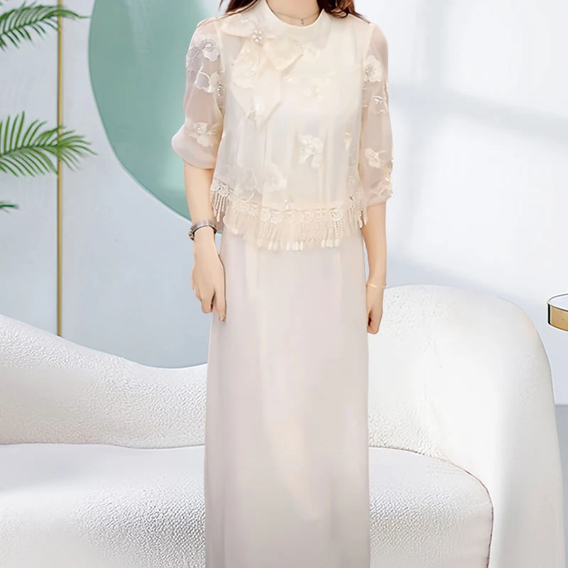时尚洋气白色假两件裙子2025年夏季新款外出游玩茶歇式修身连衣裙