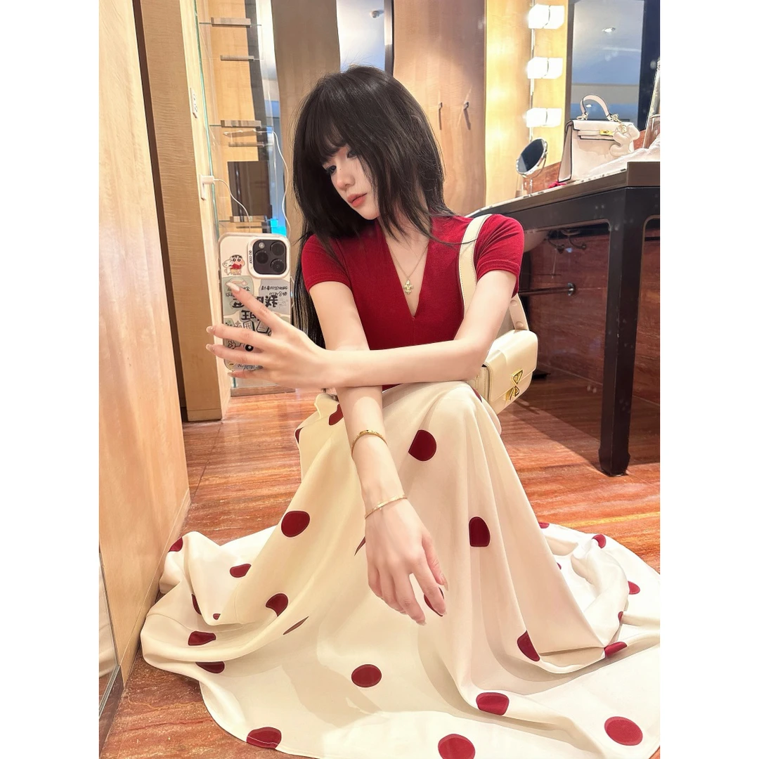 波点半身裙女高腰显瘦红色a字裙子气质法式套装夏季2025时尚甜美