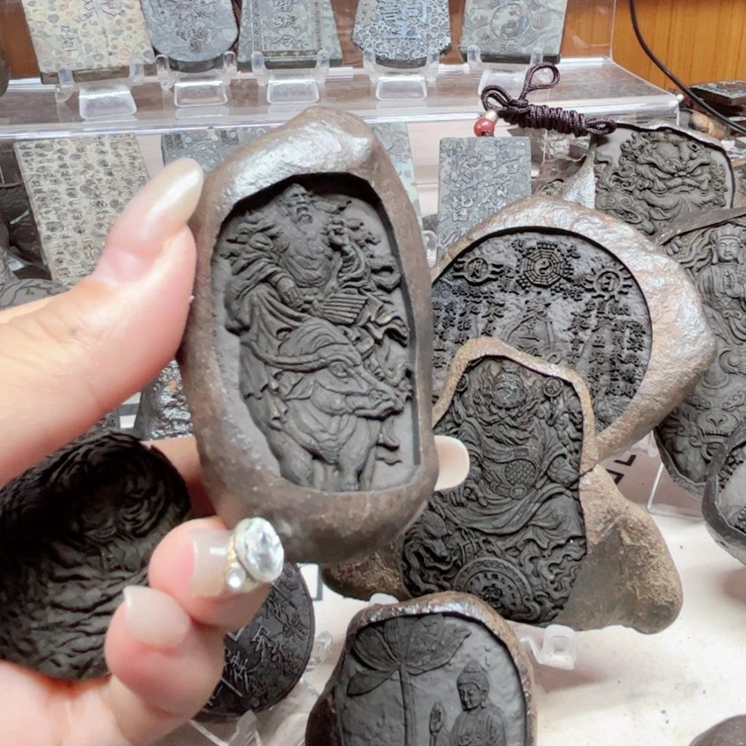 爱***生小石头哈哈哈哈哈哈哈