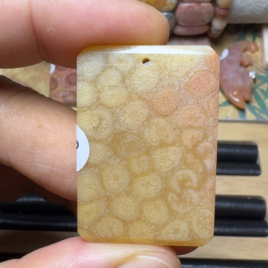 硅化玉纯天然石有机玉石保真色未镶嵌