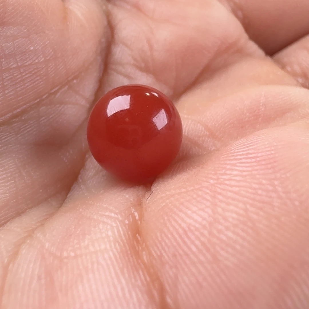 A***'南红玛瑙未镶嵌圆珠10.1