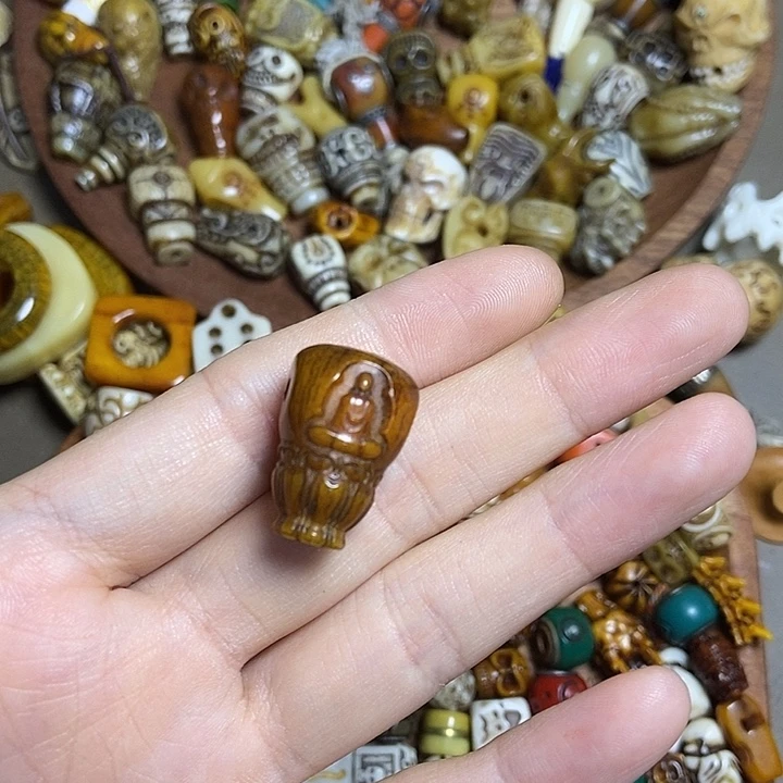 語***蝶非金属直播间一物一图