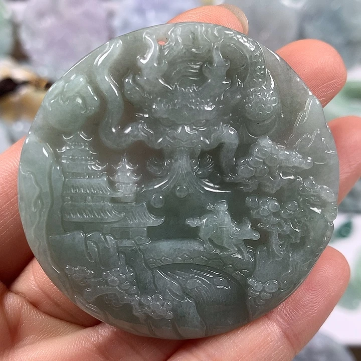 翡翠未镶嵌颈饰龙行天下福利