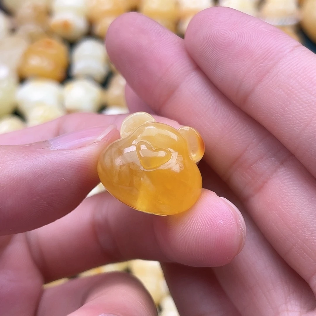 N***e未镶嵌琥珀裸石蜜蜡