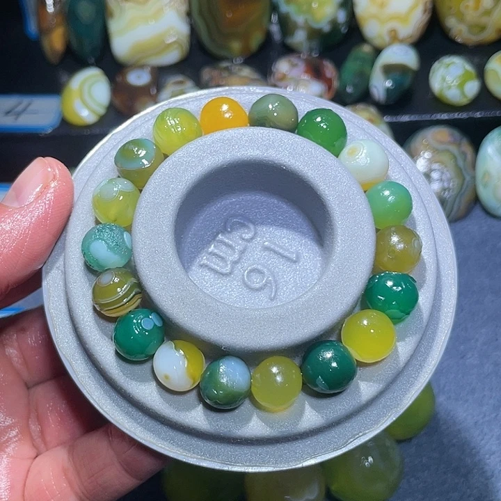 玛瑙/玉髓未镶嵌珠宝奇石