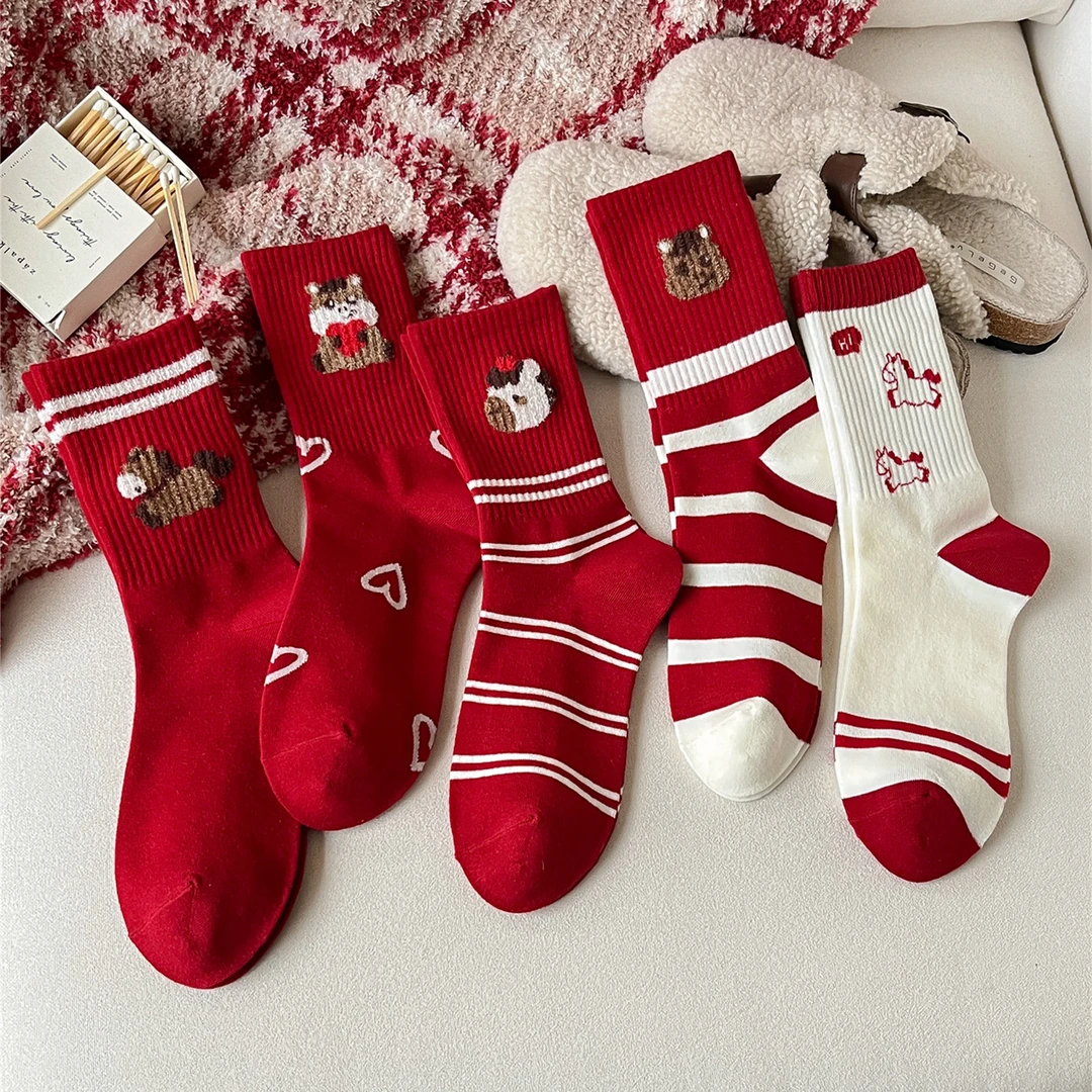 马年本命年袜子女中筒袜大红色2026属马新年可爱卡通秋冬款条纹袜