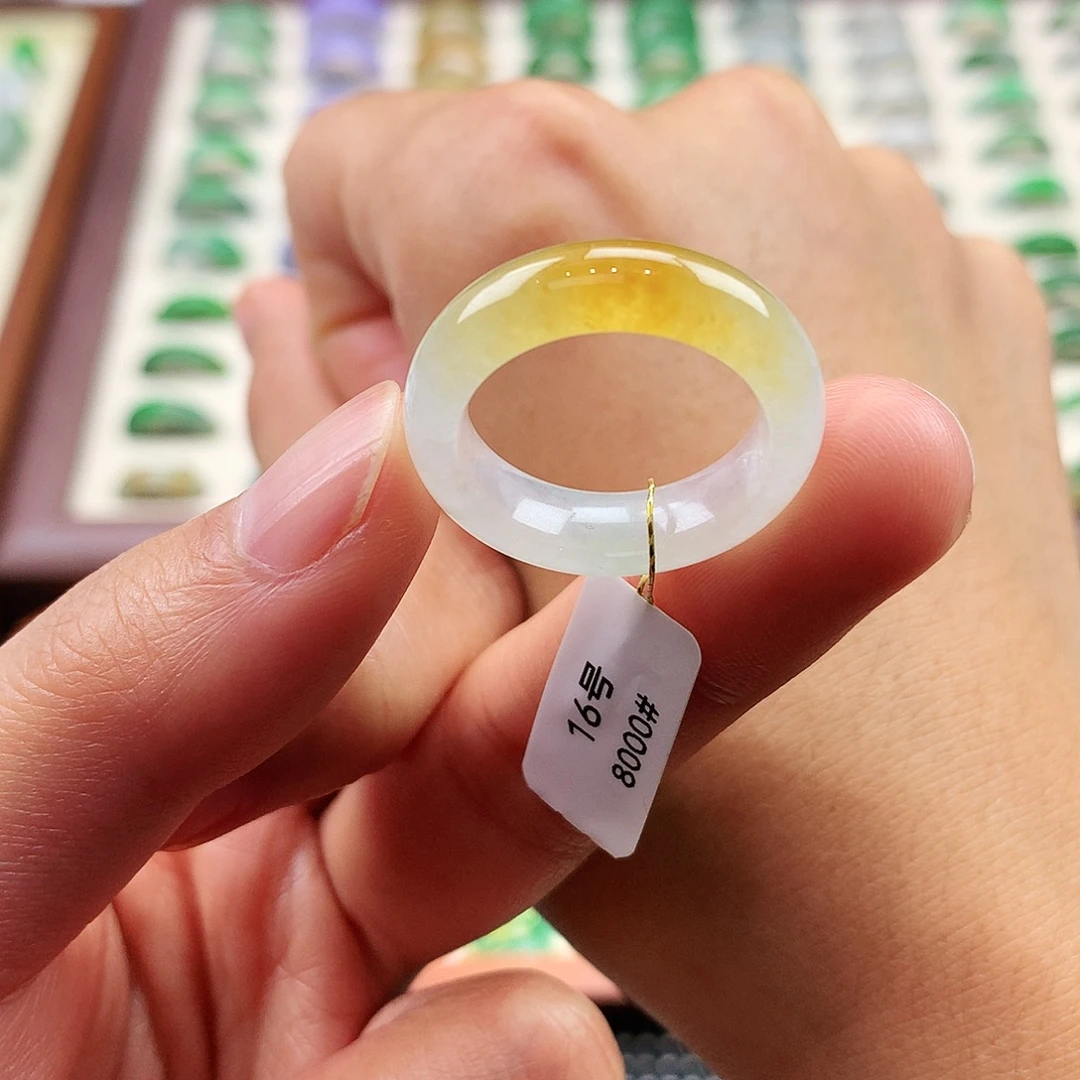 翡翠未镶嵌戒指16号