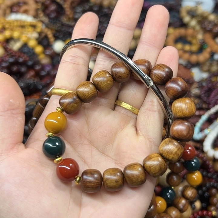 维腊木（绿檀）无事牌