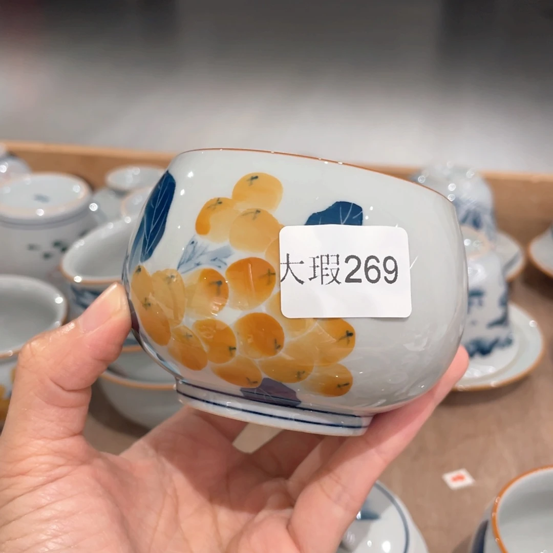 釉下手绘茶具微瑕