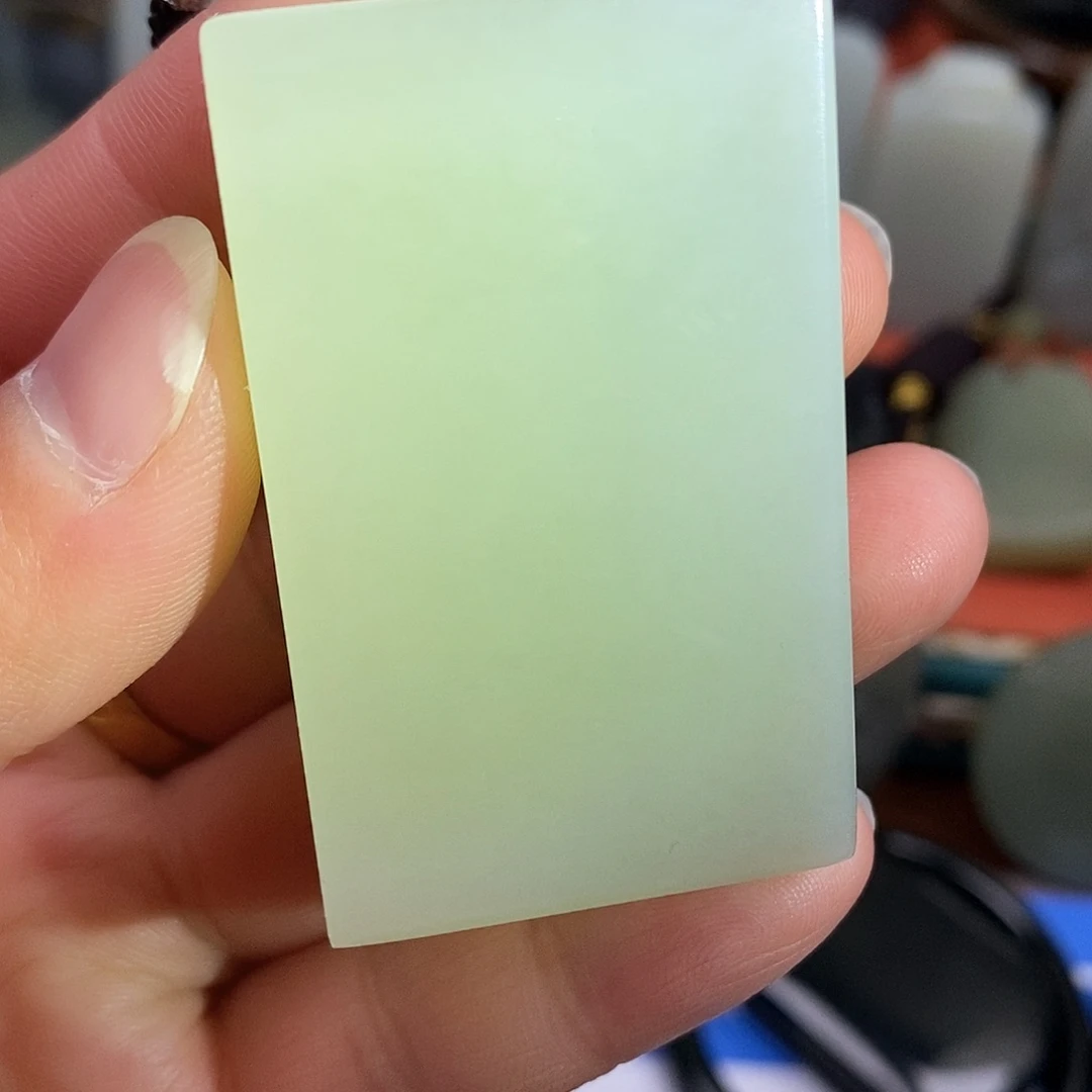 和田玉未镶嵌颈饰无事牌