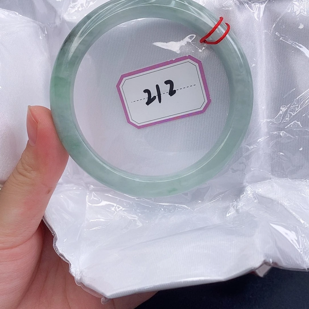 翡翠手镯未镶嵌手镯62