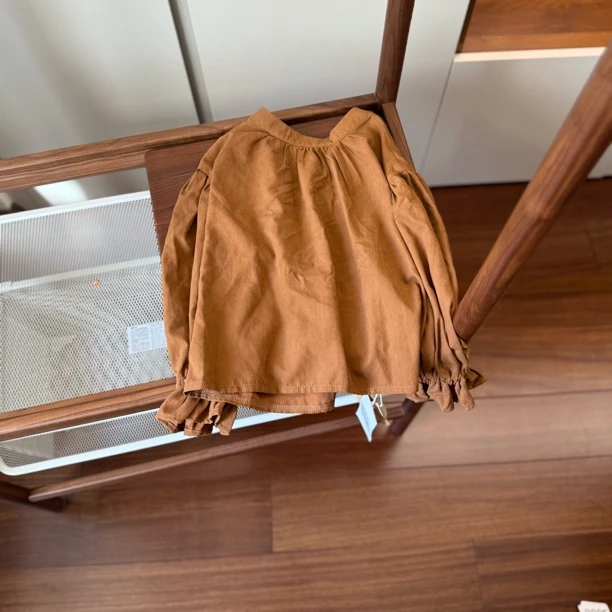 【编号P579】X69311-13-儿童韩版打底衫咖色-XY