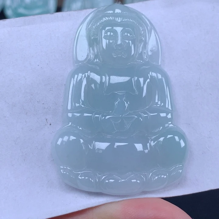 颈饰未镶嵌翡翠观音