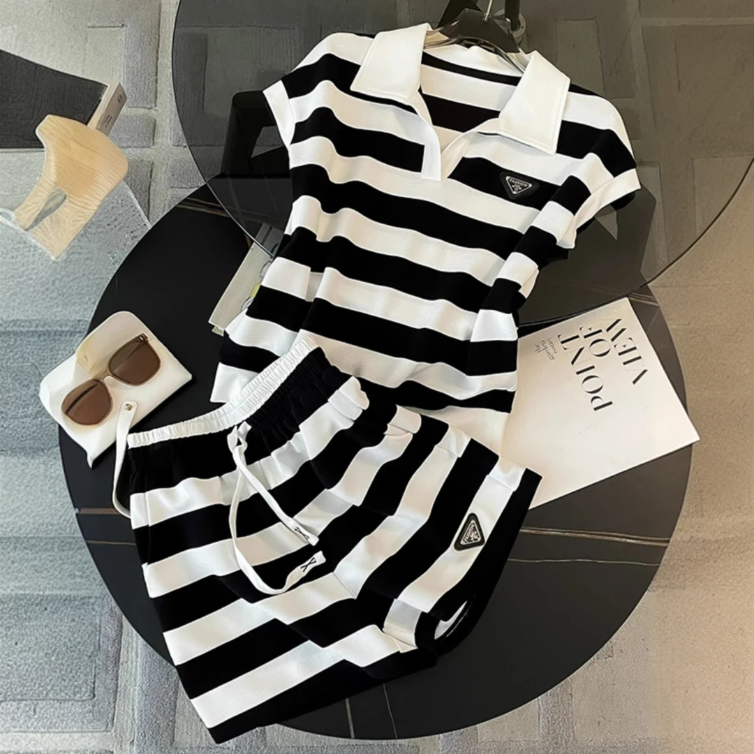 黑白条纹穿搭一整套时尚套装女夏2025新款爆款洋气短袖短裤两件套