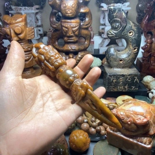 未镶嵌和田玉摆件