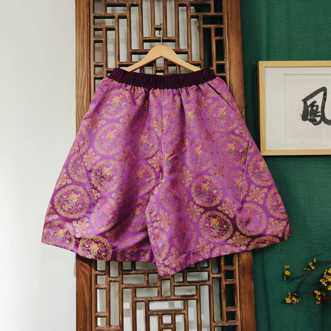 凤徕兮私人定制紫罗兰底卡通牛暗纹全松紧六分裤（ LK135-7）单