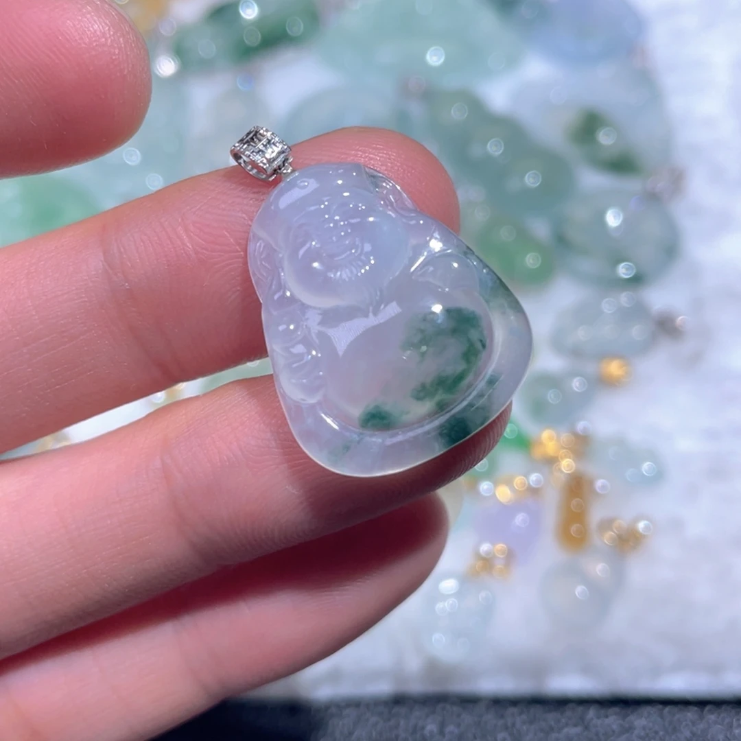 翡翠18K金镶嵌颈饰翡翠