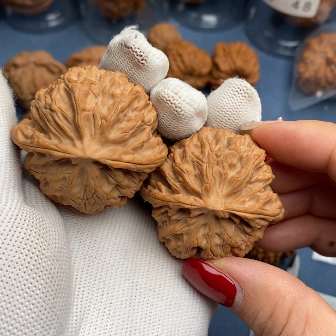 文玩核桃把件@*哥苹果园056