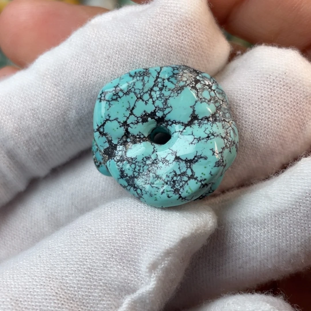 *****绿松石未镶嵌配饰