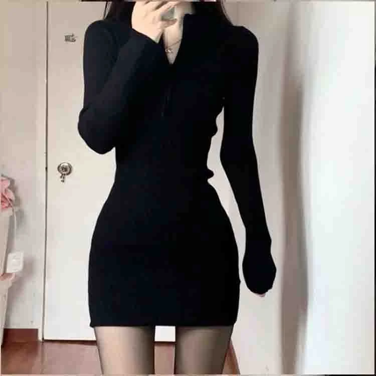 后妈秋冬包臀连衣裙辣妹黑色女新款紧身修身显瘦新款裙子打底2024