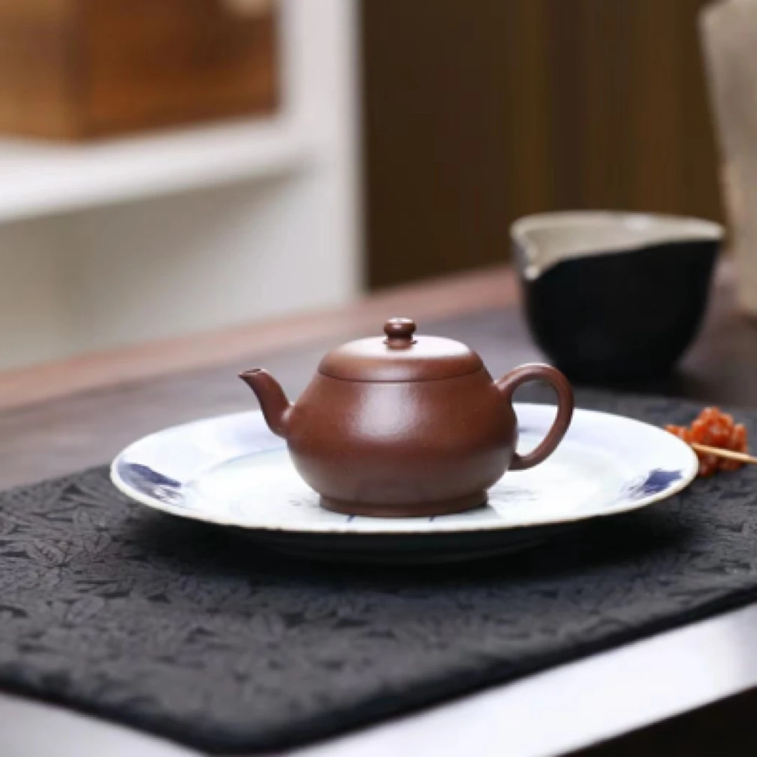 陈尊《孟 臣 梨》全手工紫砂壶原矿老紫泥茶具130cc