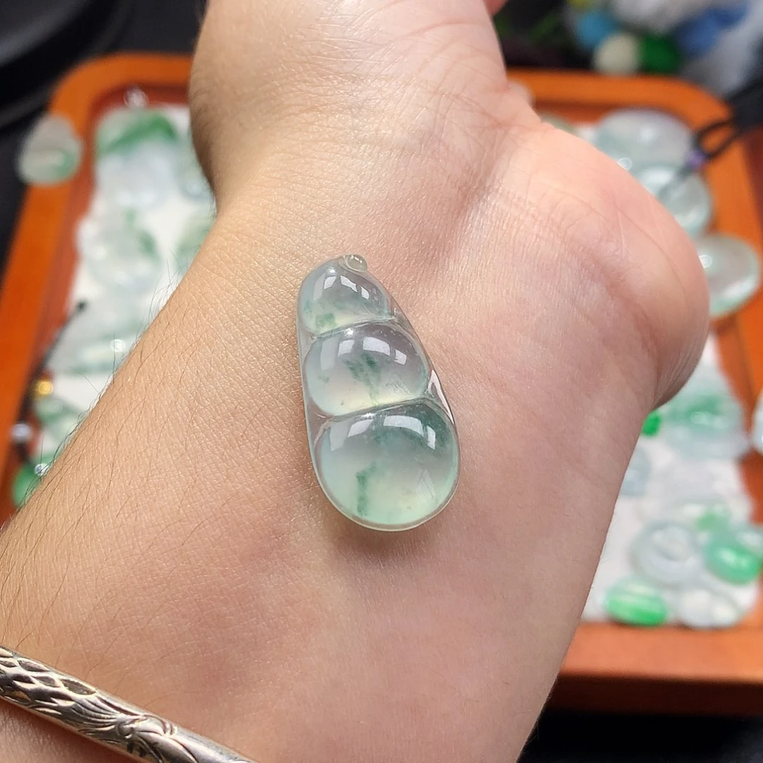 吊坠(不含链)未镶嵌翡翠福豆