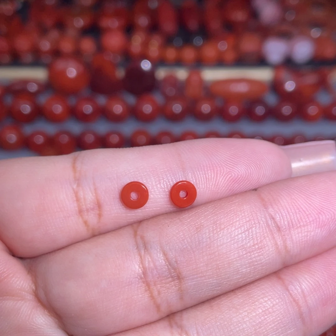 馋***店南红玛瑙未镶嵌隔片