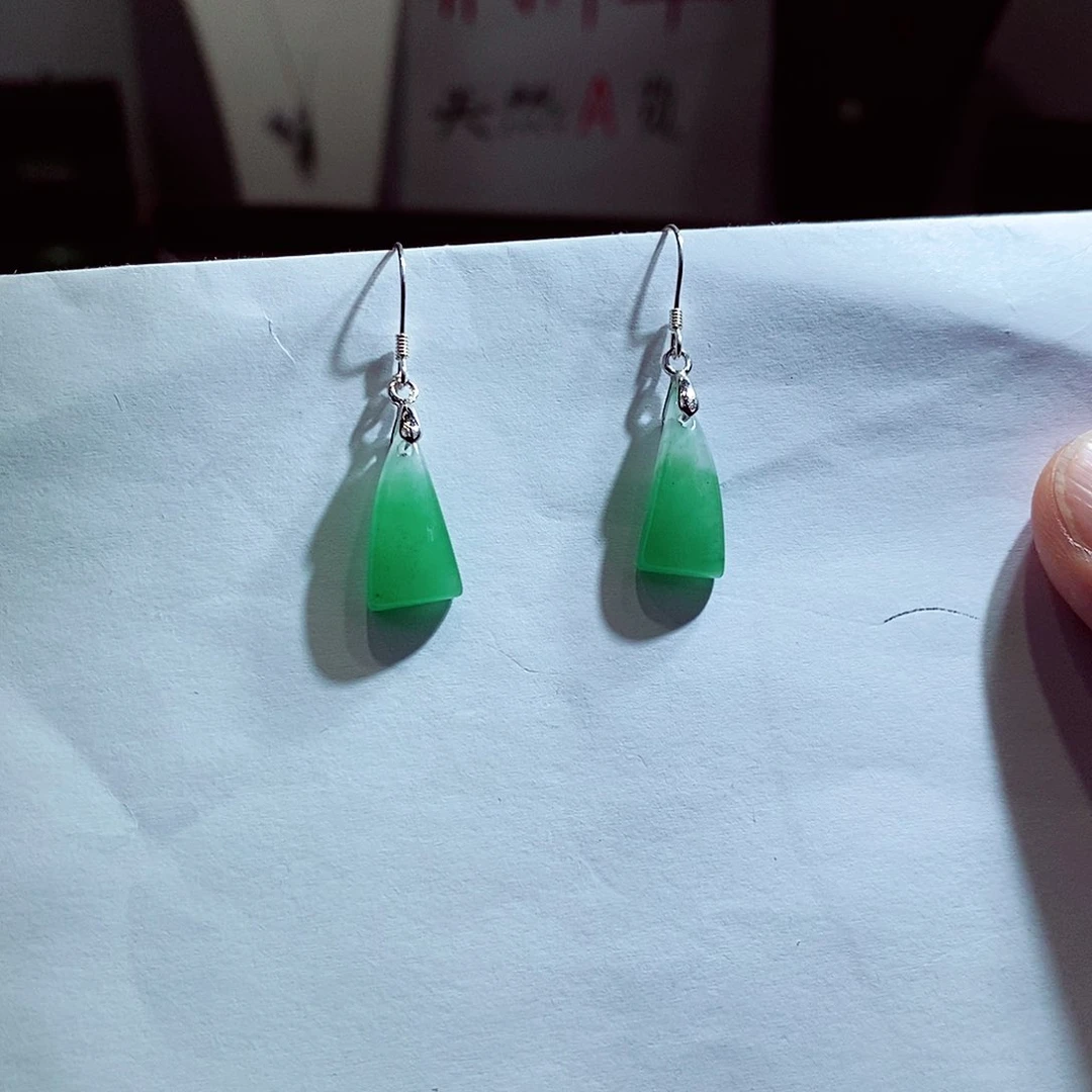 石英质玉合金耳钉花**@