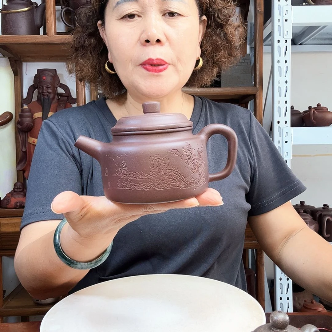 茶壶紫砂行***站紫砂壶泡茶