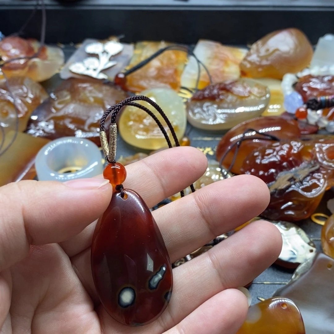 玛瑙/玉髓颈饰未镶嵌半*茶